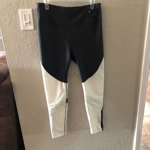 Calia Limited edition leggings